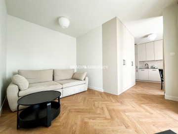 Nowoczesne studio na wynajem – umeblowane, balkon