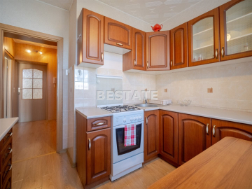 Na sprzedaż mieszkanie w Tarnowie przy ul. Lwowskiej - 2 pokoje, balkon, duża piwnica  

 Mam przyjemność zaprezentować ofertę 