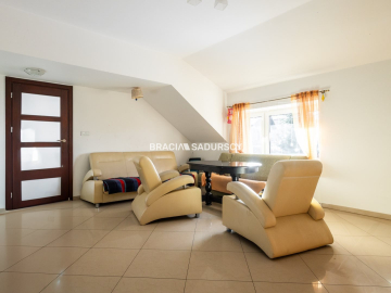 Dom wolnostojący z działką, ul. Skotnicka