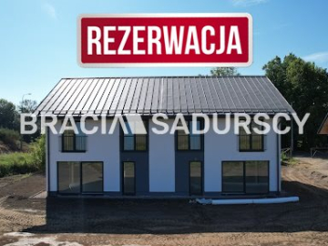 Dom w zabudowie blizniaczej, ul. Darwina, Kraków