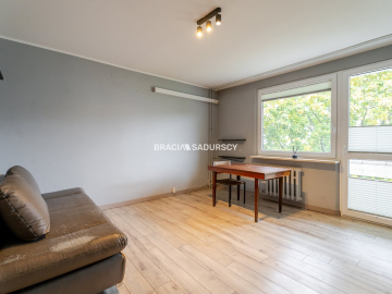 3 pokoje | balkon | bezpośrednio przy zieleni 