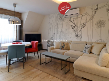 Bezczynszowy apartament w Kościelisku z widokiem na Giewont - idealny na inwestycję i wypoczynek!   

  Szukasz miejsca, które 