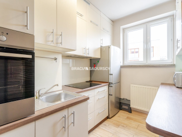 Komfortowa kawalerka z balkonem - od zaraz