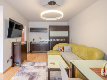 2 pokoje - Chmieleniec - 2500 zł