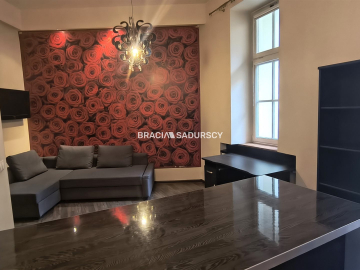 1 pokojowe, 26m2, Karmelicka-Siemiradzkiego.