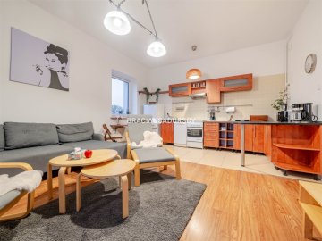 Blisko centrum,2 pokoje,balkon, parking- Krowodrza