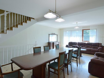 Przestronny dom w mieście dla Twojej rodziny!