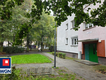 Nowa Sól, mieszkanie, 2 pokoje, 37,50 m2, sprzedam 200 000zł.  
  
Na sprzedaż mieszkanie 2-pokojowe znajdujące się na II piętr