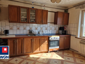 Borowina, dom 7 pokoi, 160 m2, sprzedam, cena 649 000 zł.  
  
 Oferta wyłącznie w WGN Nieruchomości.  
  
 Sprzedam dom wolnos