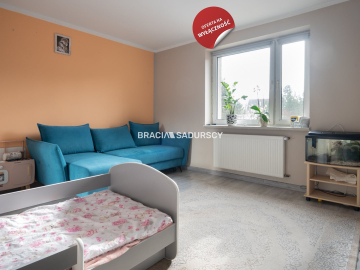 Wieliczka, dom w zabudowie szeregowej z działką 