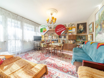 3niezalezne pokoje/2 balkony/2.piętro/do remontu