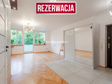 Słoneczne 2 pok. mieszkanie na os. Szklane Domy.