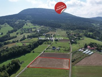 DZIAŁKA BUDOWLANA SZYK 60 ARÓW PŁASKA PROSTOKĄT