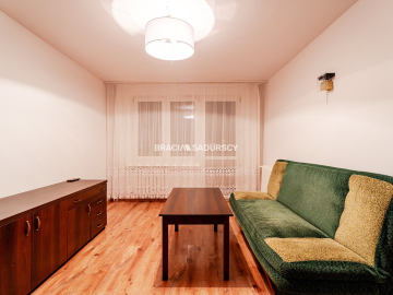 Spokojne osiedle, dobra lokalizacja 