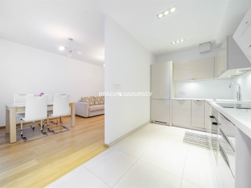 3 pok 65m2 nowe budownictwo winda Centrum