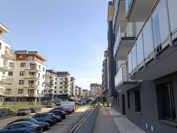Apartament z tarasem i garderobą os.Radosne