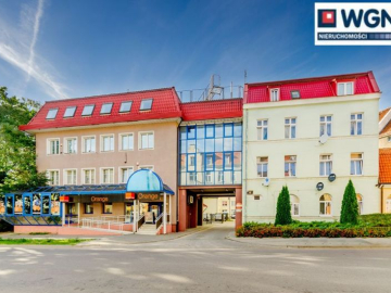 Kętrzyn, budynek biurowy, 1035 m2, sprzedam, 1 000 000 zł, netto.  
  
Na sprzedaż budynek o funkcji biurowo-usługowej w centru