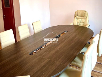 Elegancki lokal użytkowy w kamienicy