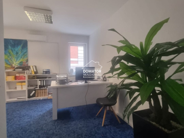 Atrakcyjny lokal biurowy przy ulicy Długiej, 94m2