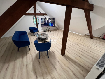 Do wynajęcia mieszkanie – poddasze, 80 m²