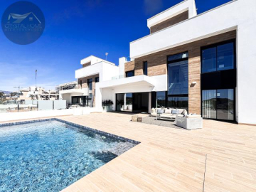 WILLA Z BASENEM INFINITY I WIDOKIEM NA MORZE