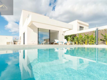 NOWOCZESNA WILA W LOS MONTESINOS