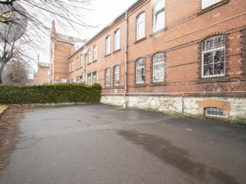 Lokal 173m2 / 4 biura