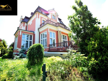 Odrestaurowany Pałac na sprzedaż