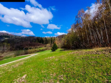 DZIAŁKI Z PIEKNYM WIDOKIEM NA GÓRY