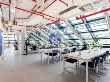 Śródmieście: biurko w coworkingu na wynajem