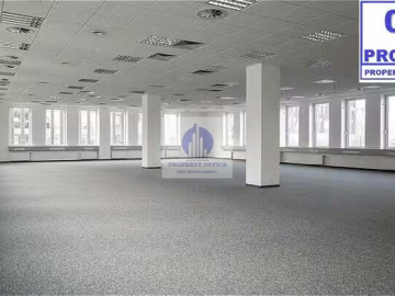 Włochy : lokal biurowy na wynajem