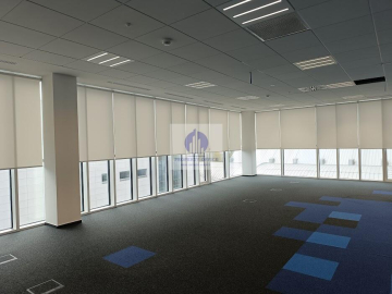 Włochy: lokal biurowy na wynajem