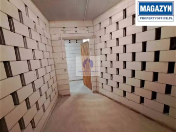 Wola: komórka lokatorska na wynajem