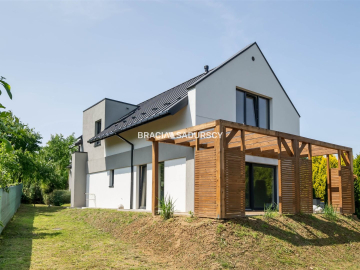 Nowy Dom, Krzywaczka, gotowy!