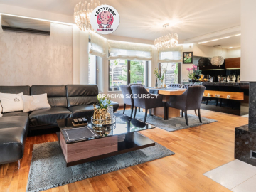 Piękny dom w Bibicach - kameralne osiedle