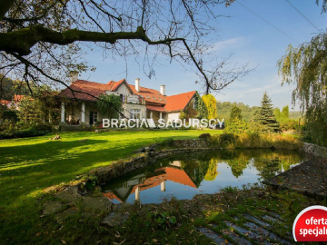 Dom z Dużym Ogrodem w Tyńcu – Spokój Natury!