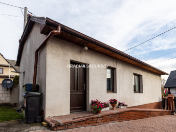 Centrum Iwanowic Włościańskich, Dom lub lokal