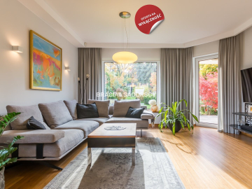 Dom za wzgórzu, widok na Kraków, 4 sypialnie