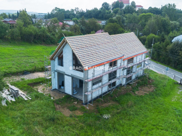 Nowoczesny dom w Morawicy