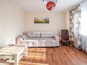 Rząska dom 250 m2 działka 6 arów ocieplony