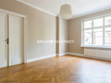 kamienica z windą, lokal biurowy 80m2, 3pok