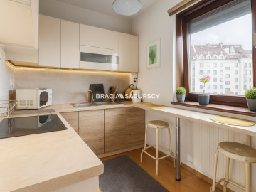 SŁONECZNE 3-POKOJOWE W ATRAKCYJNEJ LOKALIZACJI