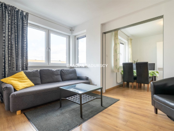 PRZESTRONNE, SŁONECZNE 2-POKOJOWE Z BALKONEM