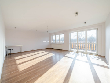 Bezczynszowe mieszkanie 106m2 ogródek Wieliczka