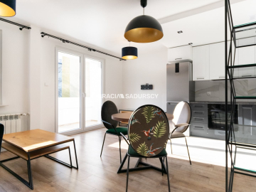 3 pokoje, Prokocim, komunikacja 