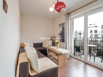 3 POKOJE / BALKON / TOP LOKALIZACJA / RYDLÓWKA