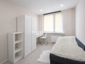 4 pokoje | Balkon | Po remoncie | Os. Piastów