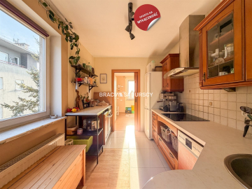 3-pok z garażem, balkon - dla rodziny