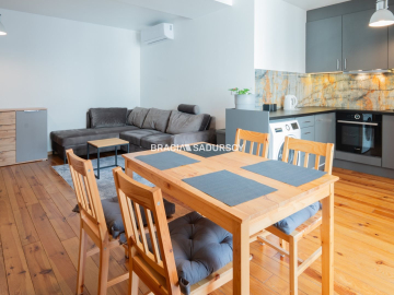 Nadwiślańska | Przy Wiśle | Centrum Miasta 