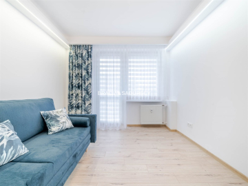 Świeżo wyremontowane 2 pokoje w centrum